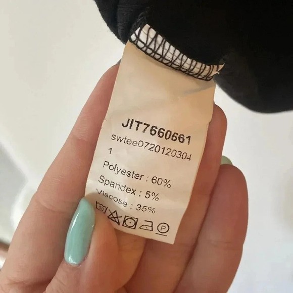 MakeMeChic Mock Neck Ribbed Knit Black White Bust Line Short Sleeve Crop Top M - Picture 8 of 8